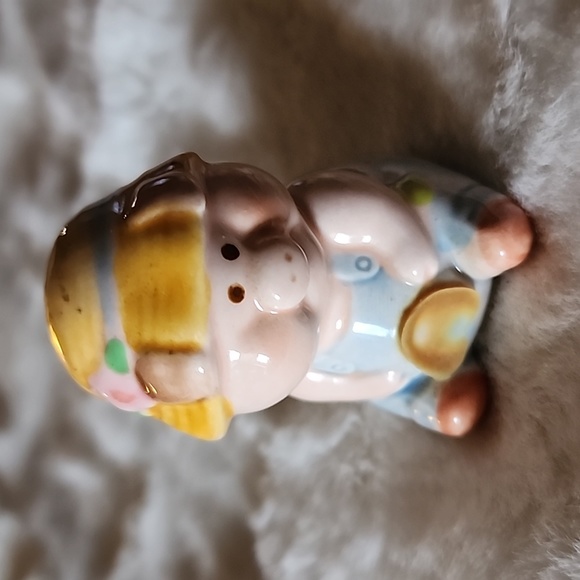 ๐ PIGS ๐ ASSORTMENT OF VINTAGE FIGURINES - Picture 2 of 12